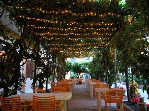 Albergo Lavagnese Lavagna Exteriér fotografie